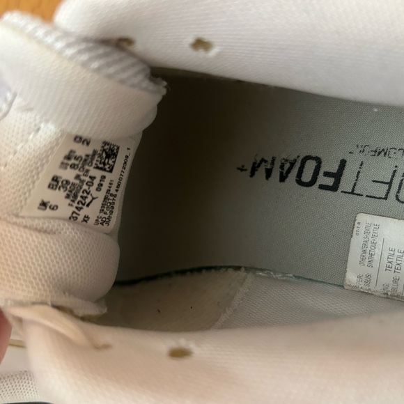 Puma sneakers Sz: W8.5 - Picture 6 of 6